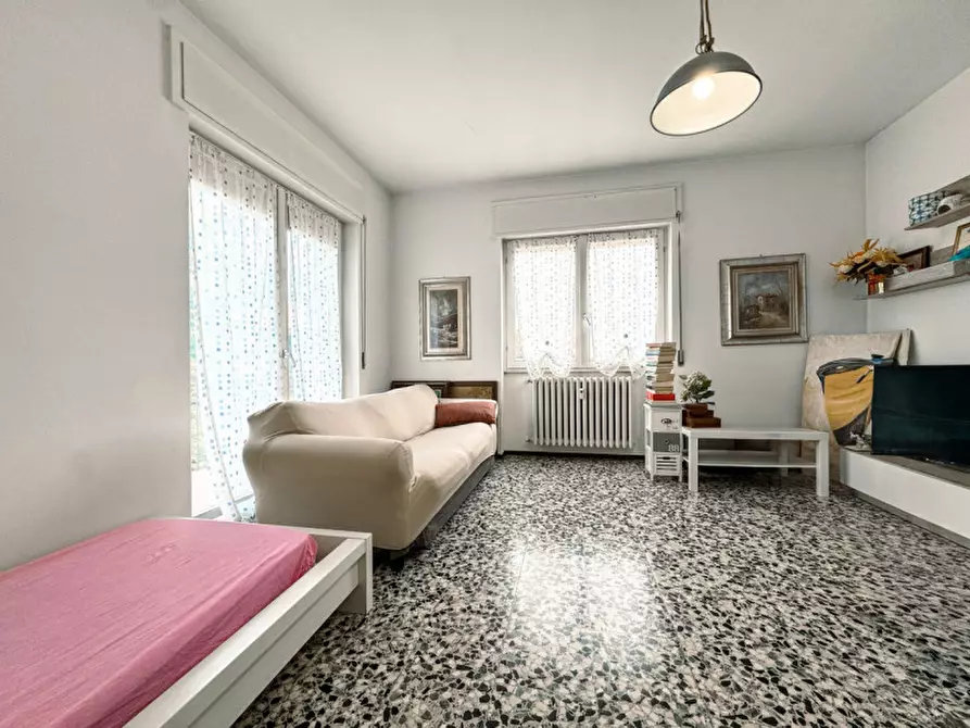 Immagine 3 di Appartamento in vendita  in corso sempione 81 a Borgomanero