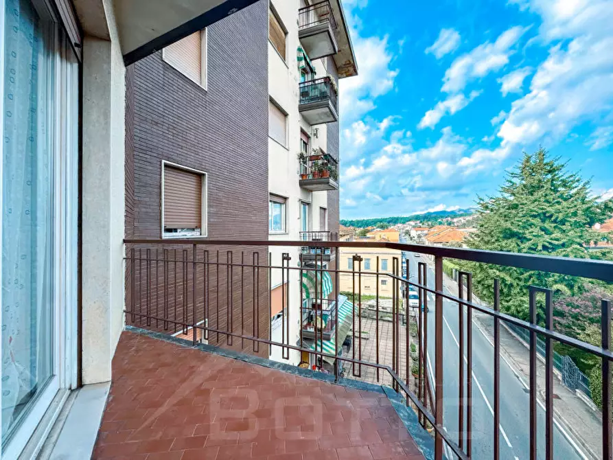 Immagine 5 di Appartamento in vendita  in corso sempione 81 a Borgomanero