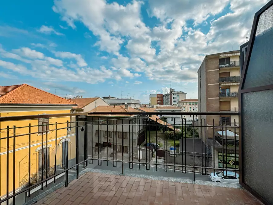 Immagine 9 di Appartamento in vendita  in corso sempione 81 a Borgomanero