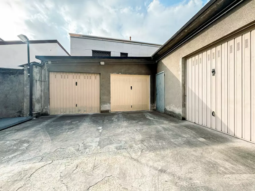 Immagine 16 di Appartamento in vendita  in corso sempione 81 a Borgomanero