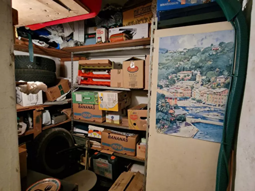 Immagine 12 di Appartamento in vendita  in Via Bosena a Rapallo