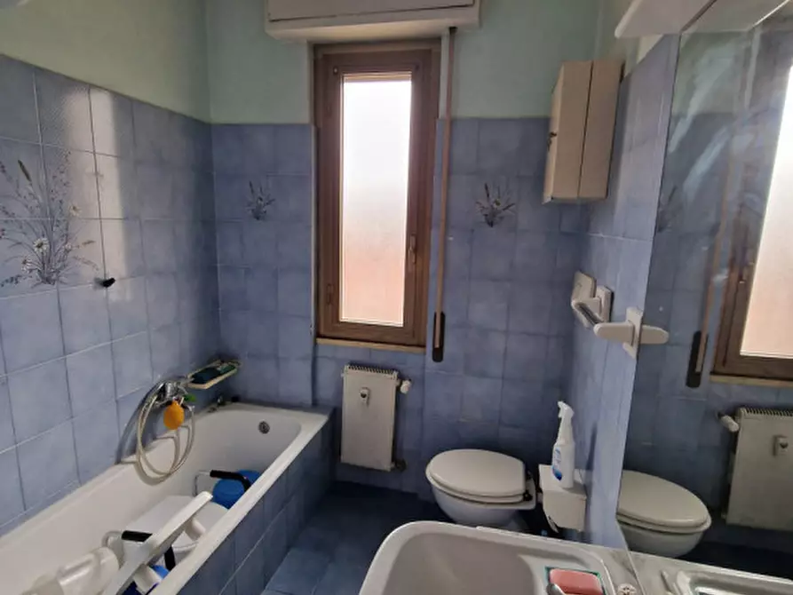 Immagine 19 di Appartamento in vendita  in Via Bosena a Rapallo