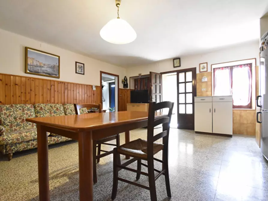 Immagine 9 di Rustico / casale in vendita  in Località Gatto a Bussolengo