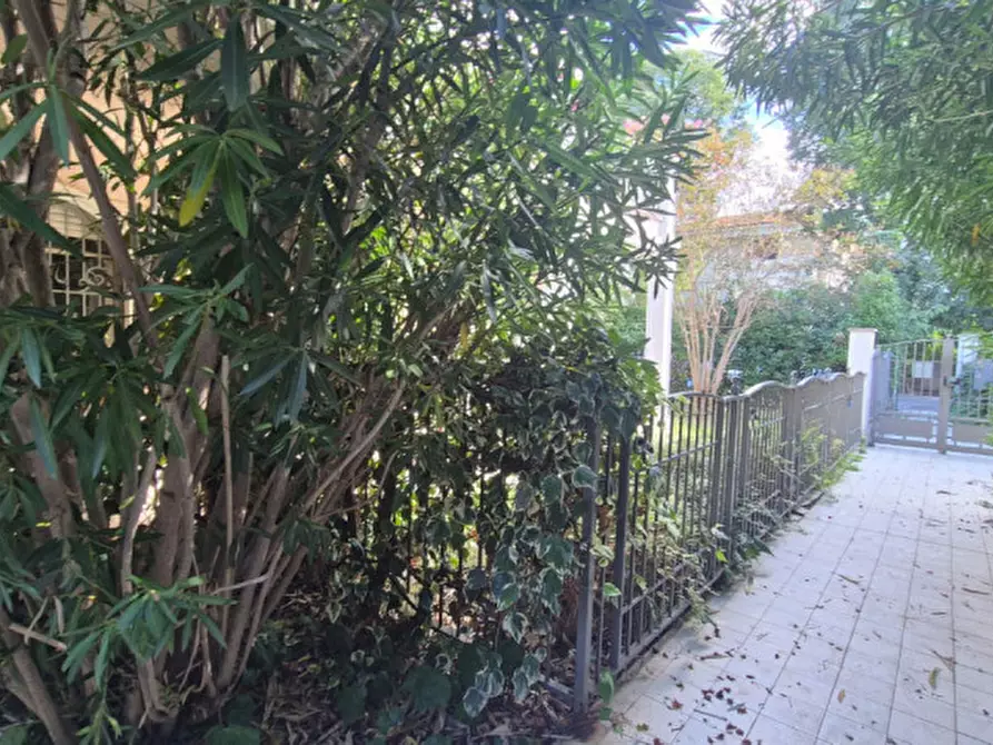 Immagine 5 di Appartamento in vendita  in VIA CADUTI DEL LAVORO a Carpi