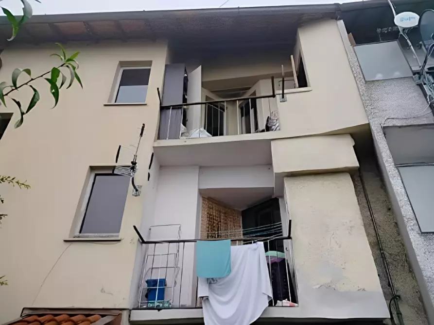 Immagine 3 di Appartamento in vendita  in Via Rossino Sotto, 12 a Calolziocorte