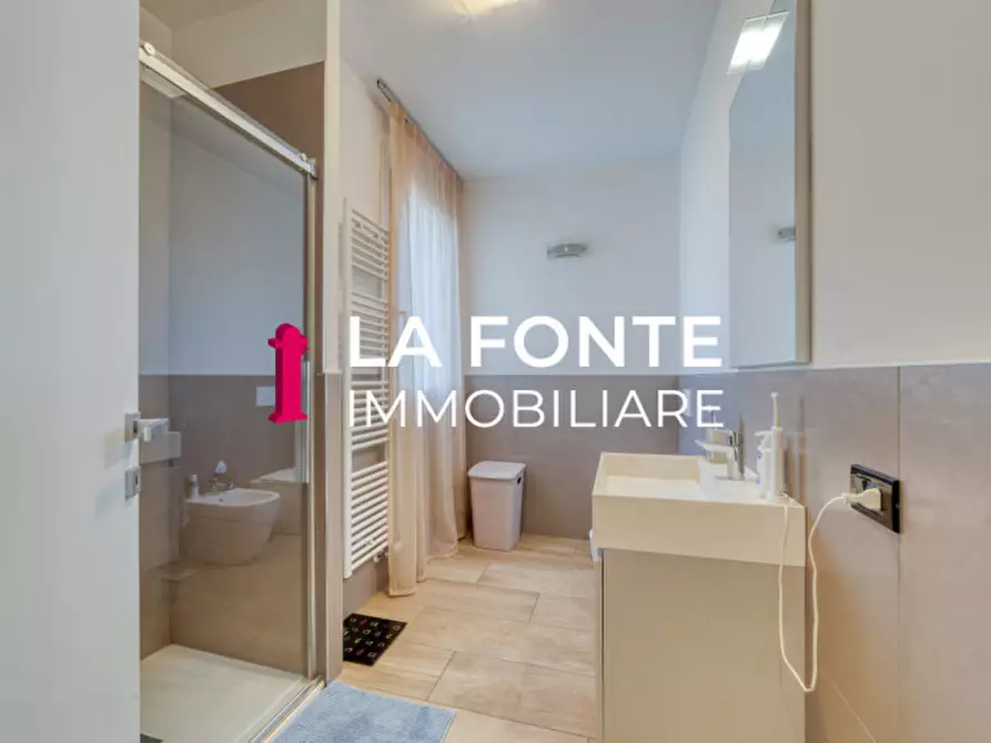 Immagine 14 di Villa in vendita  in via venezia a Vigonza