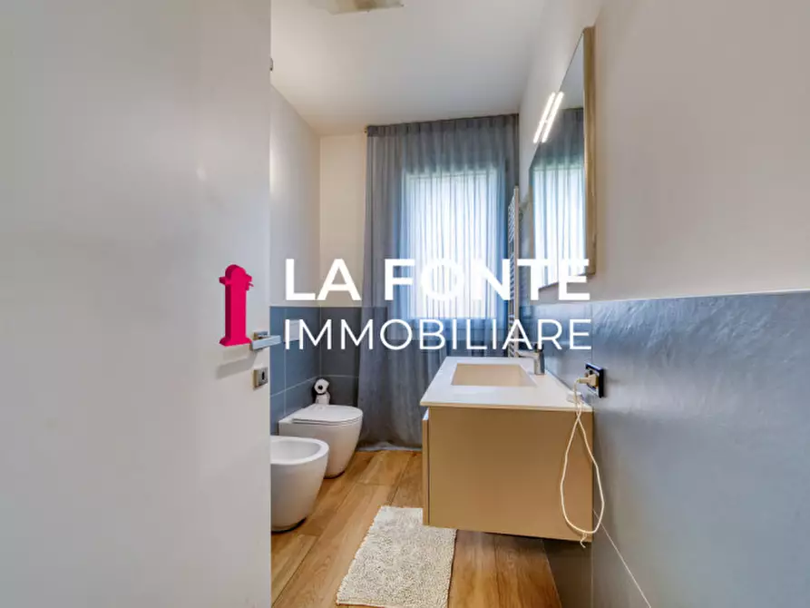 Immagine 21 di Villa in vendita  in via venezia a Vigonza
