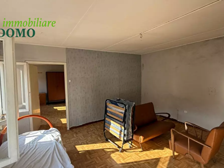 Immagine 10 di Palazzo in vendita  a Valdagno