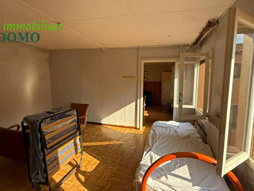 Immagine 11 di Palazzo in vendita  a Valdagno