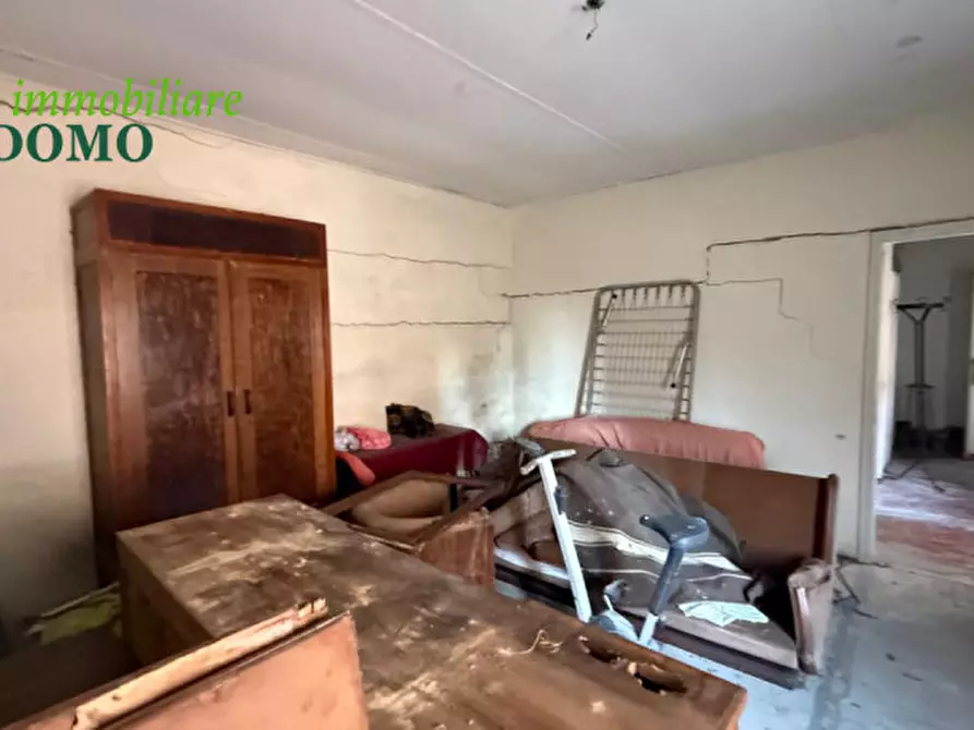 Immagine 21 di Palazzo in vendita  a Valdagno