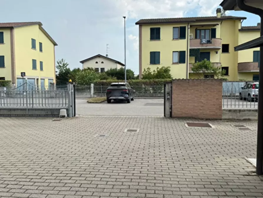 Immagine 6 di Appartamento in vendita  in Via Guglielmo Marconi a Sorbolo Mezzani