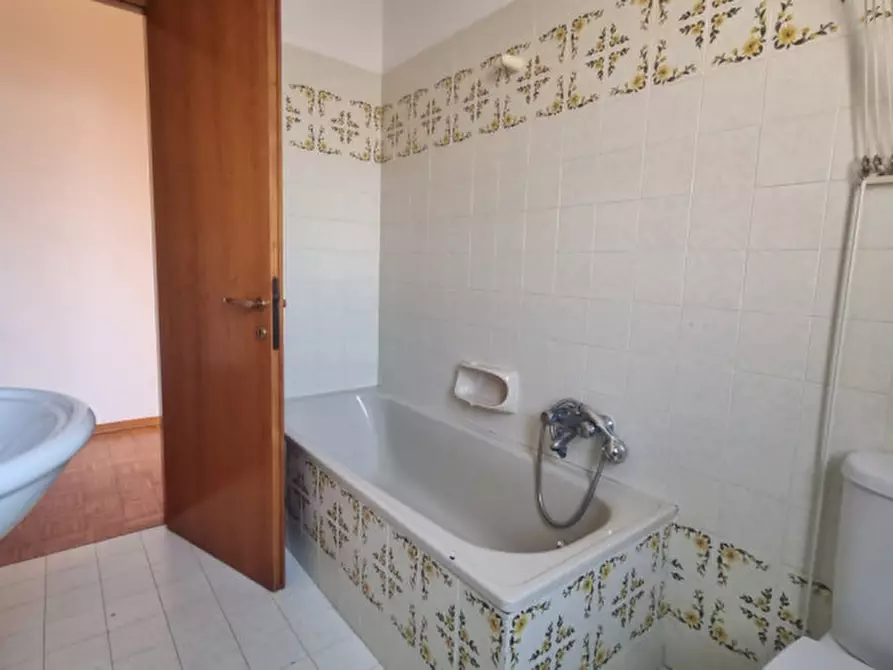 Immagine 21 di Appartamento in vendita  in Via Don Davide Albertario a Carpi