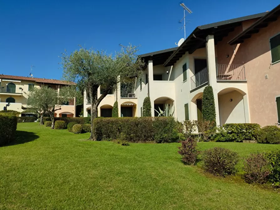 Immagine 4 di Appartamento in vendita  in via don francesco mercanti 12 a Polpenazze Del Garda