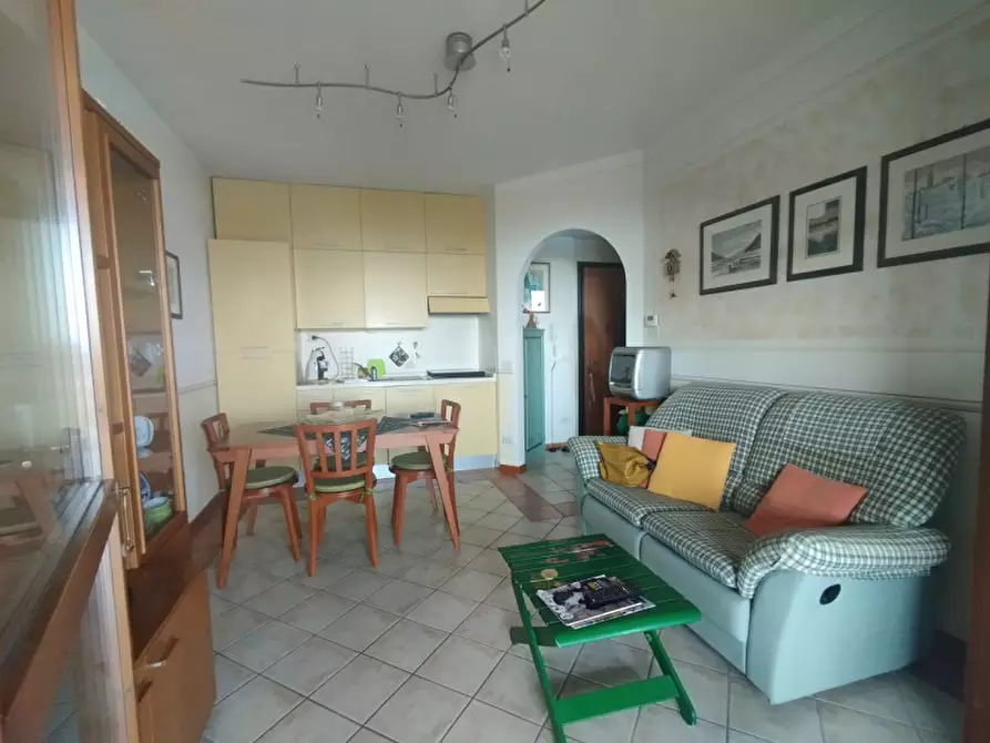 Immagine 12 di Appartamento in vendita  in via don francesco mercanti 12 a Polpenazze Del Garda