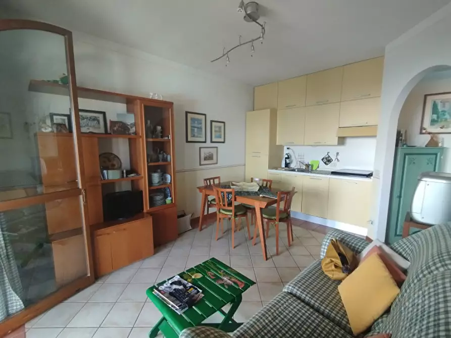 Immagine 13 di Appartamento in vendita  in via don francesco mercanti 12 a Polpenazze Del Garda