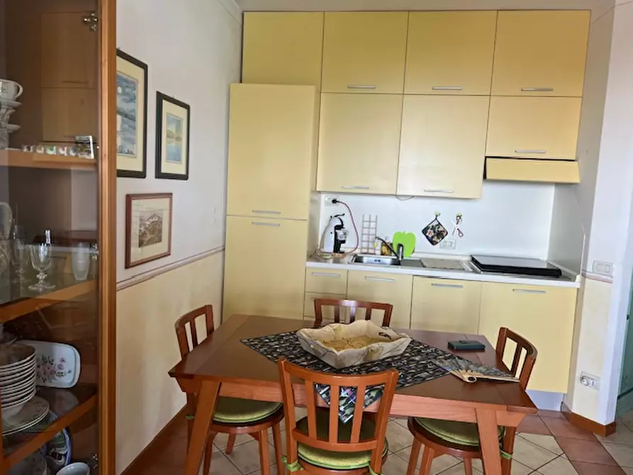 Immagine 17 di Appartamento in vendita  in via don francesco mercanti 12 a Polpenazze Del Garda