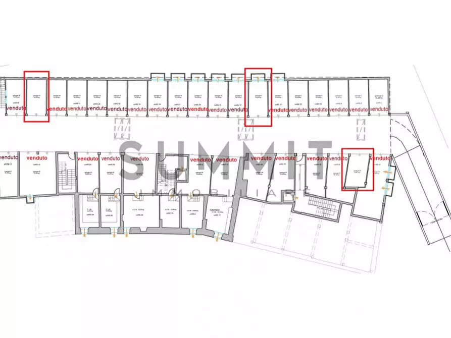 Immagine 6 di Garage in vendita  a Schio