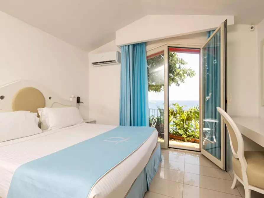 Immagine 3 di Camera in affitto  in SS 113 Settentrionale Sicula a Palermo