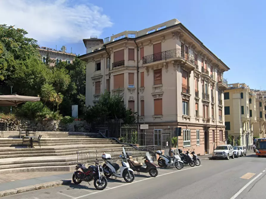 Immagine 3 di Ufficio in affitto  in via Francesco Pozzo a Genova