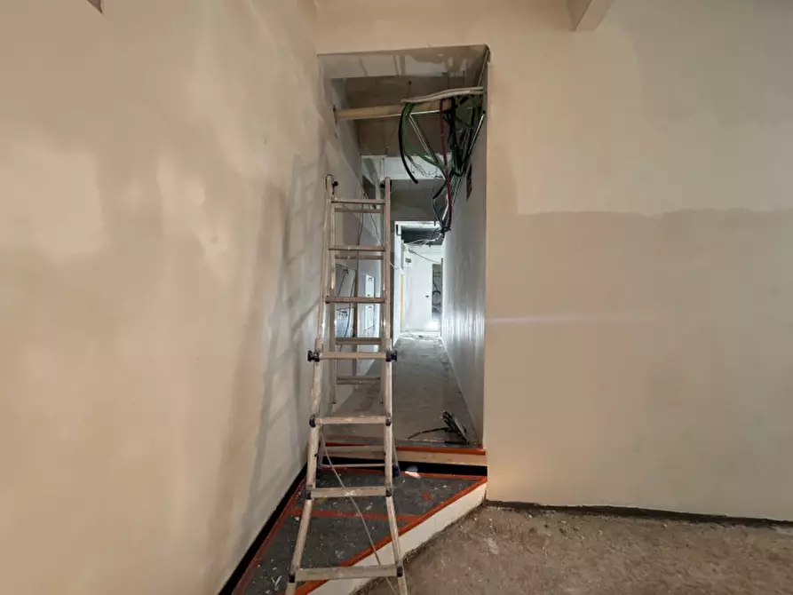 Immagine 6 di Ufficio in affitto  in via Francesco Pozzo a Genova