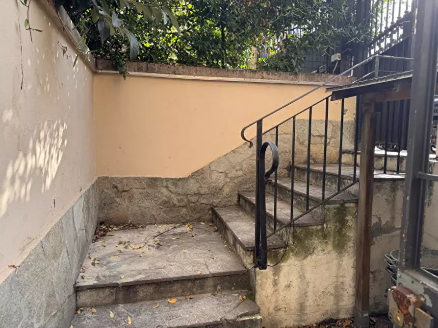 Immagine 9 di Ufficio in affitto  in via Francesco Pozzo a Genova