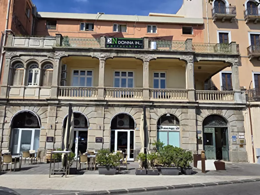 Immagine 1 di Ufficio in vendita  in Via Francesco Crispi,33 a Milazzo