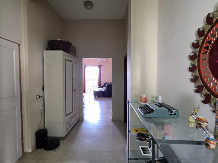 Immagine 3 di Ufficio in vendita  in Via Francesco Crispi,33 a Milazzo