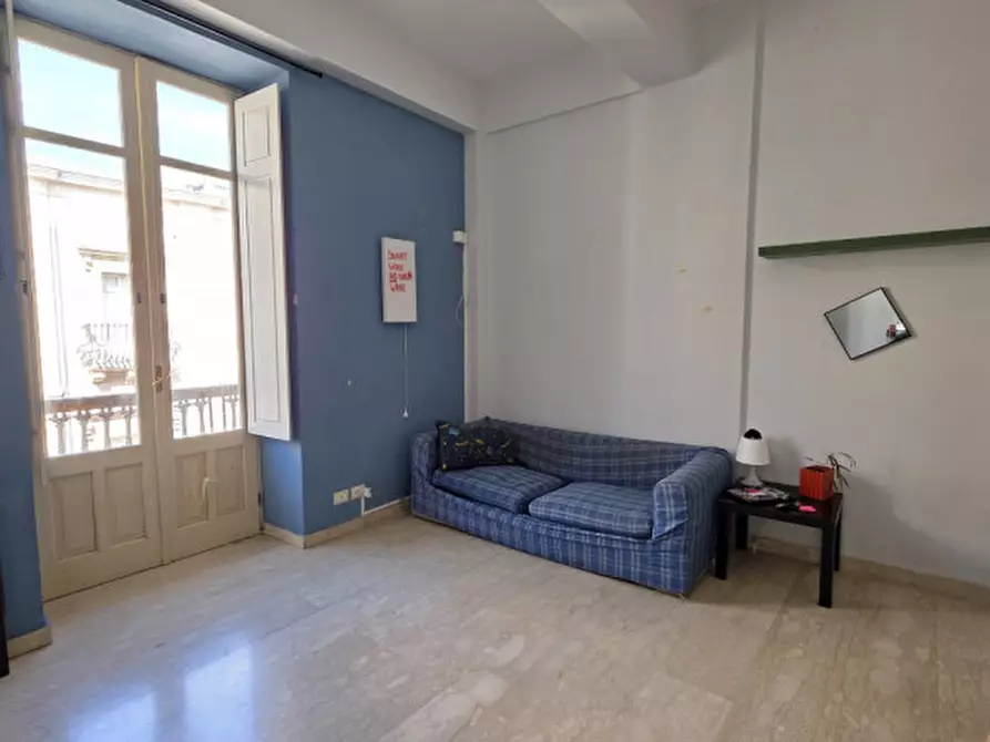 Immagine 7 di Ufficio in vendita  in Via Francesco Crispi,33 a Milazzo