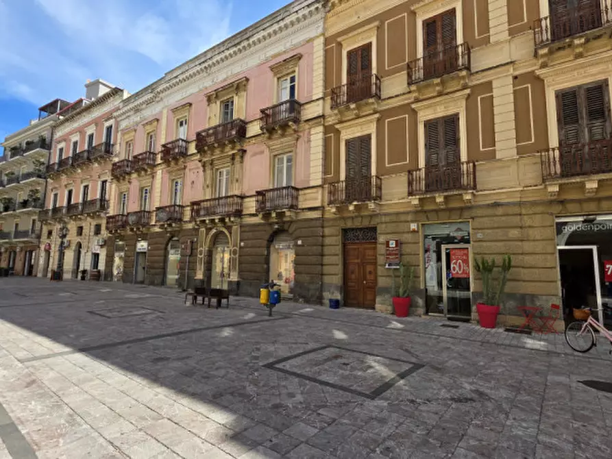 Immagine 13 di Ufficio in vendita  in Via Francesco Crispi,33 a Milazzo