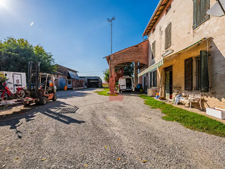 Immagine 7 di Rustico / casale in vendita  in Paroletta 61 a Fontanellato