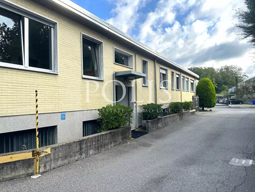 Immagine 6 di Capannone industriale in vendita  a Como