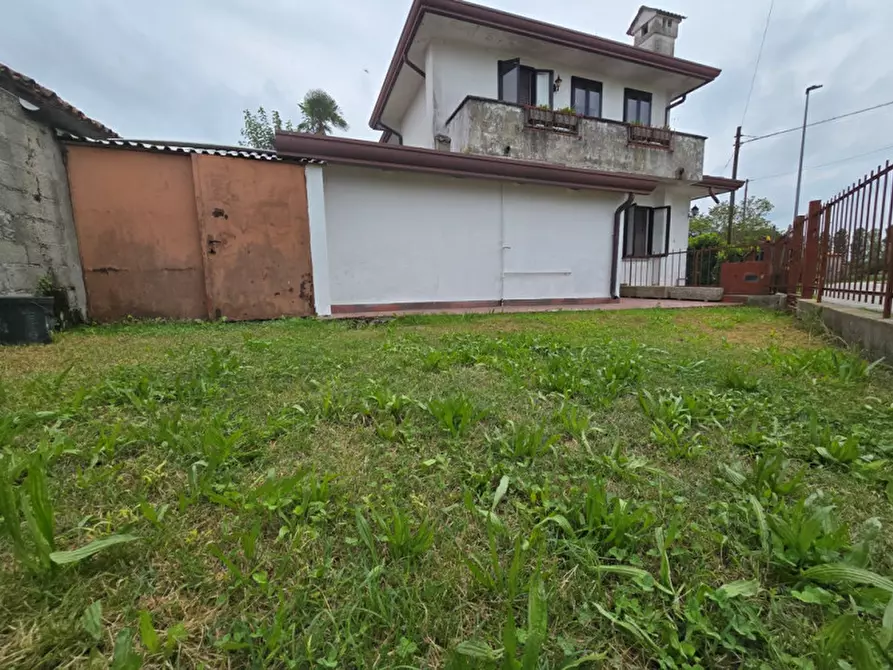 Immagine 3 di Appartamento in vendita  in Fosso' a Fosso'