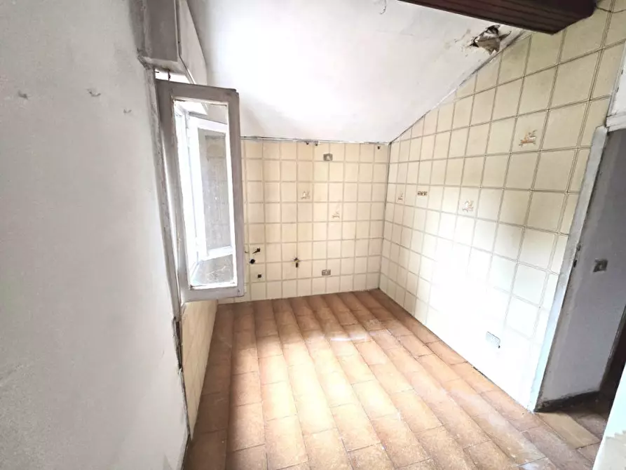 Immagine 12 di Appartamento in vendita  in Fosso' a Fosso'