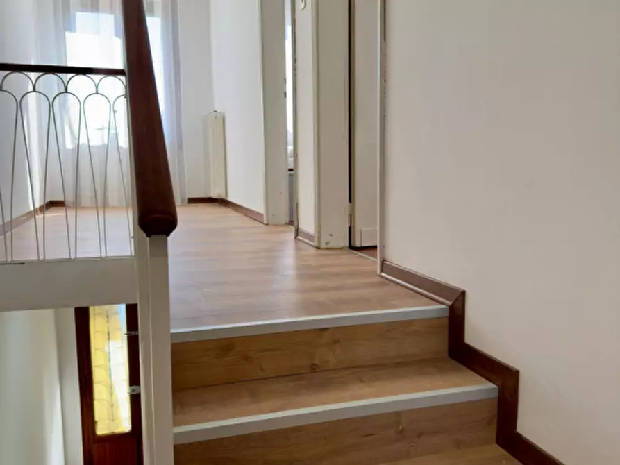 Immagine 9 di Camera in affitto  a Rubano