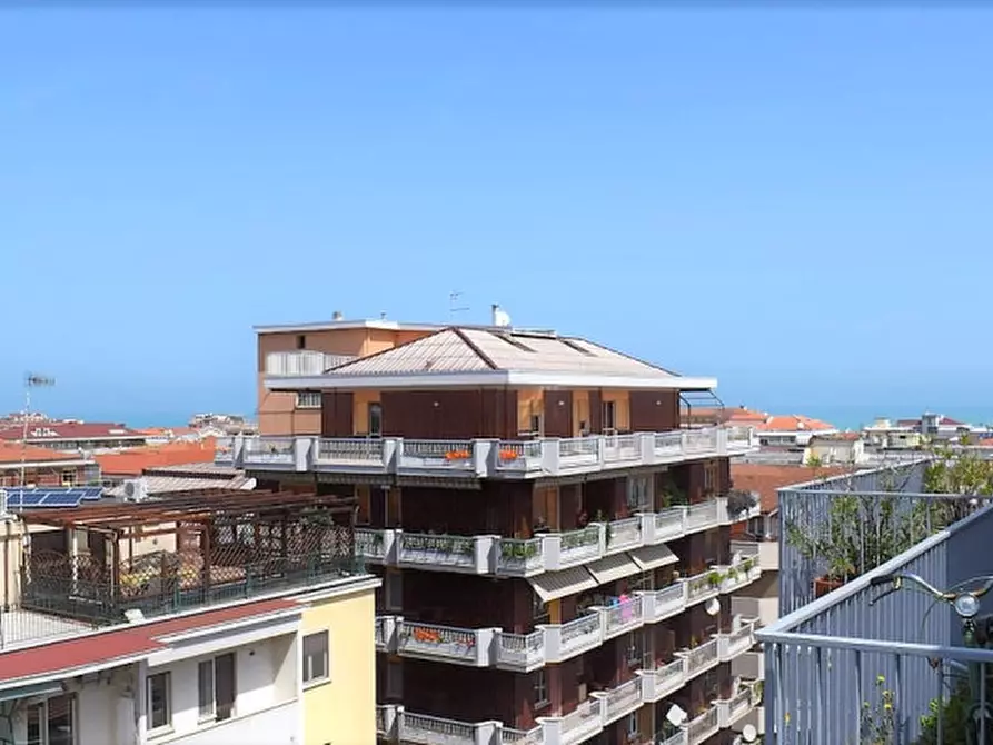 Immagine 8 di Attico in affitto  in VIA C. BATTISTI 237 a Pescara