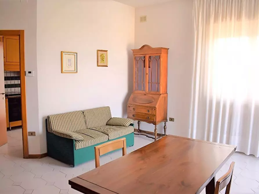 Immagine 13 di Attico in affitto  in VIA C. BATTISTI 237 a Pescara