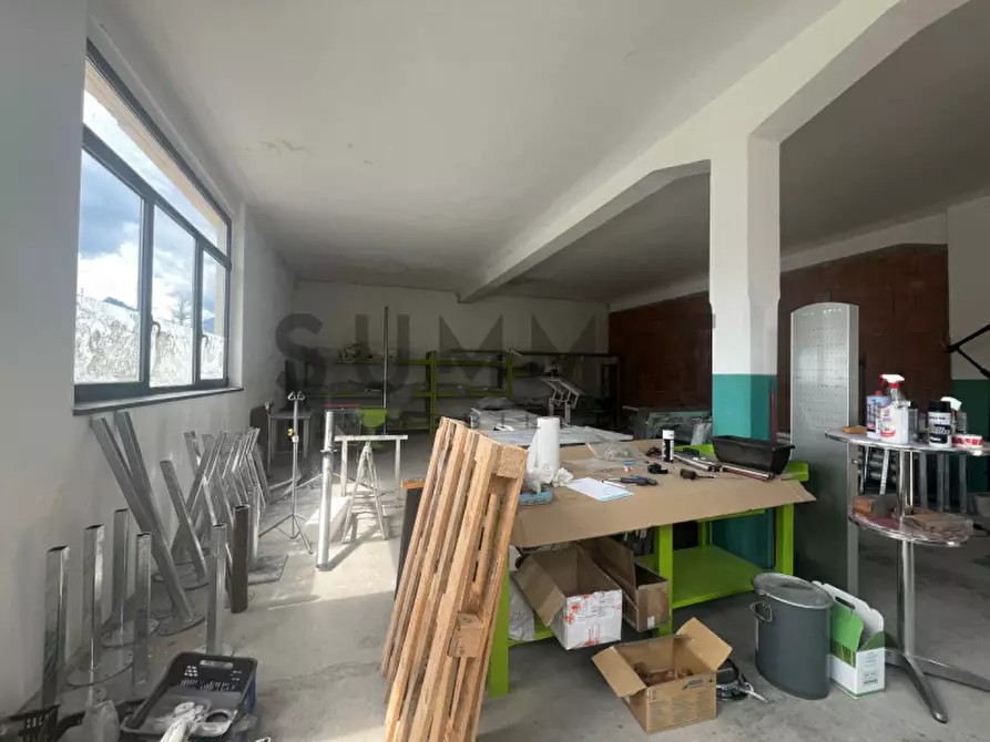 Immagine 2 di Magazzino in affitto  a Torrebelvicino