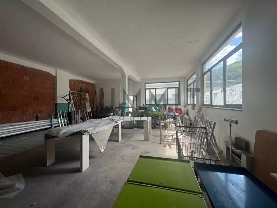 Immagine 3 di Magazzino in affitto  a Torrebelvicino