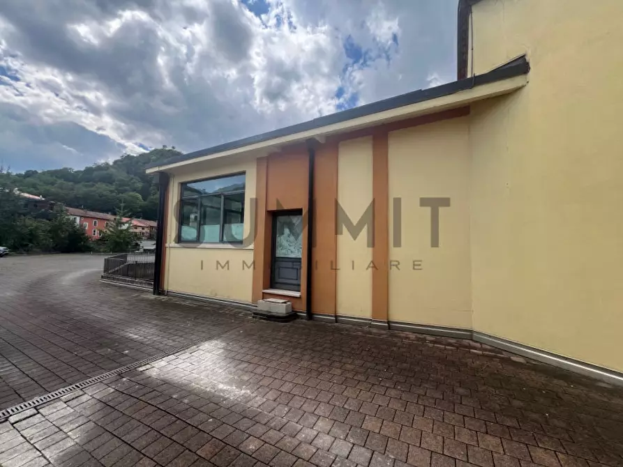 Immagine 7 di Magazzino in affitto  a Torrebelvicino