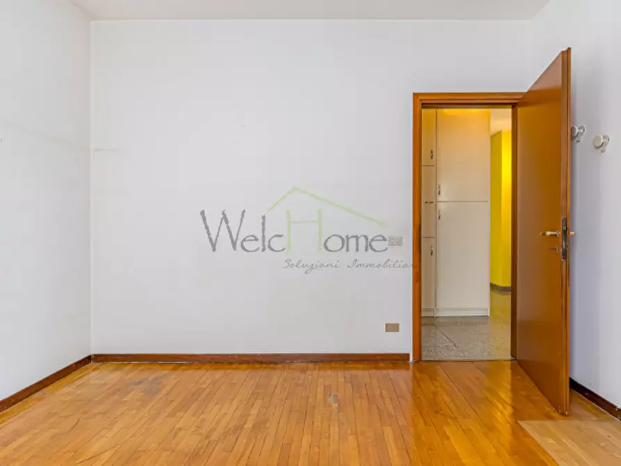 Immagine 32 di Villa in vendita  a Lurago D'erba