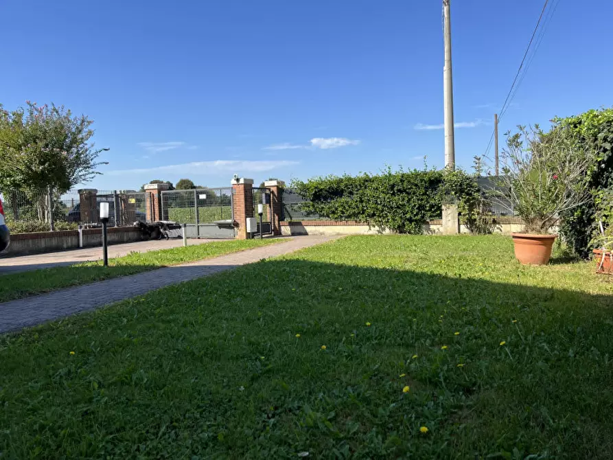 Immagine 22 di Casa bifamiliare in vendita  in via chiusure a Rubano