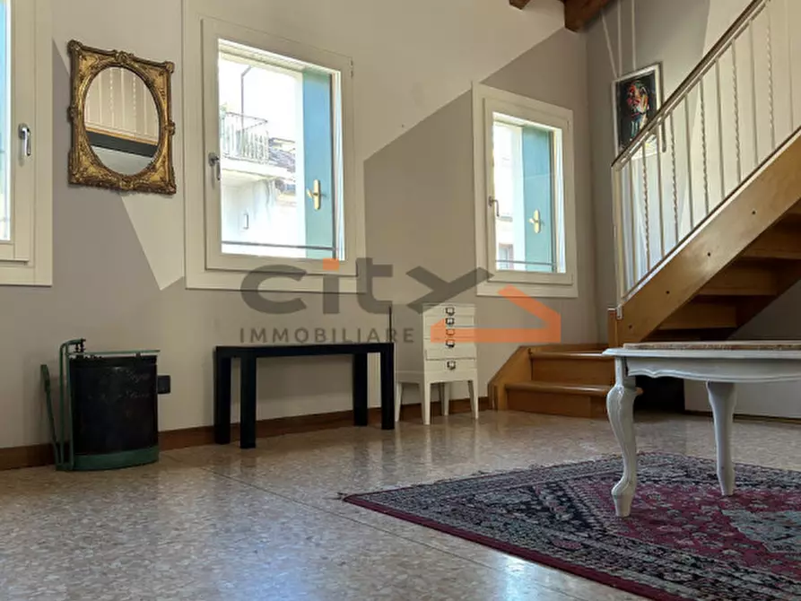 Immagine 1 di Appartamento in vendita  in Bassano del Grappa Via Verci a Bassano Del Grappa