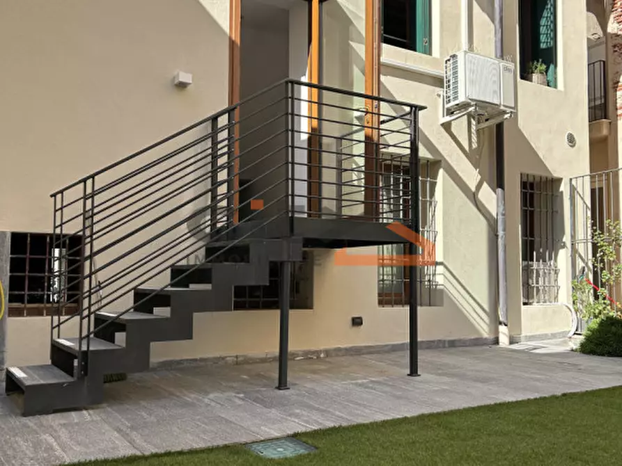 Immagine 2 di Appartamento in vendita  in Bassano del Grappa Via Verci a Bassano Del Grappa