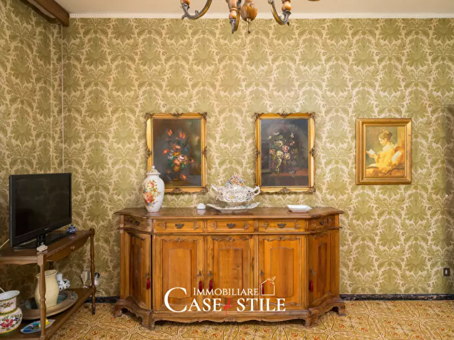 Immagine 9 di Appartamento in vendita  in Via Sobborgo Emiliano, 31 a Sarzana