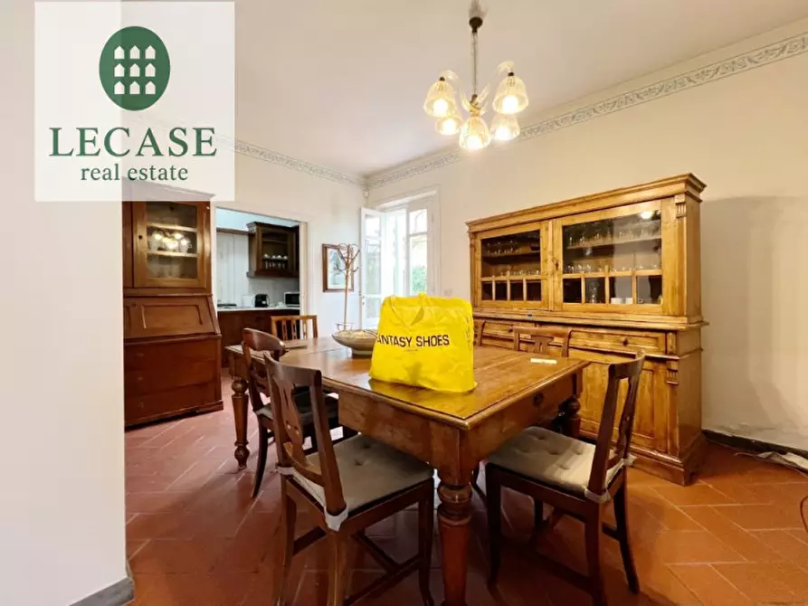 Immagine 10 di Casa bifamiliare in vendita  in via Spinetti a Forte Dei Marmi