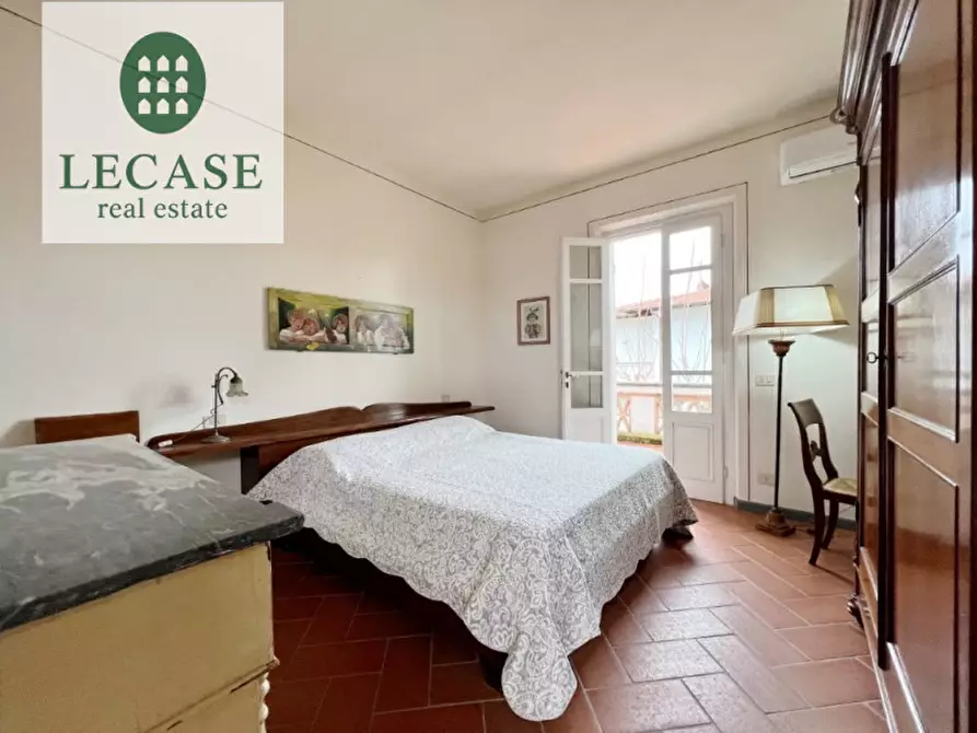 Immagine 21 di Casa bifamiliare in vendita  in via Spinetti a Forte Dei Marmi