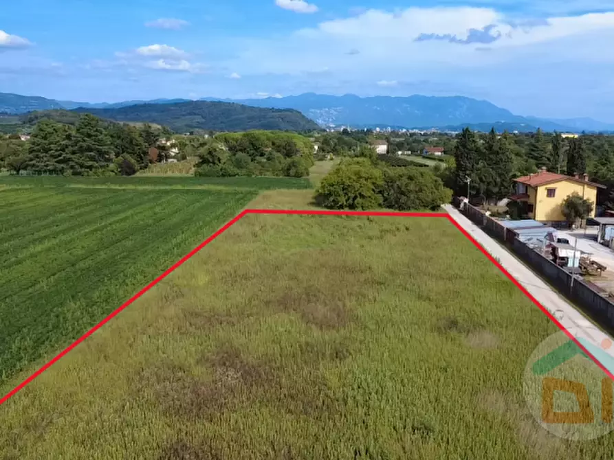 Immagine 19 di Terreno in vendita  in Via Isonzo a Mossa