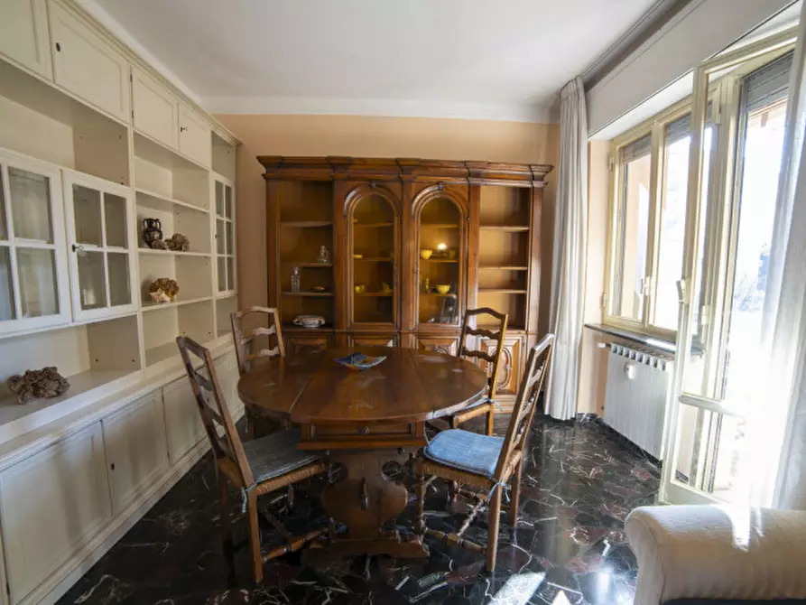 Immagine 3 di Appartamento in vendita  in Via Borzoli a Genova