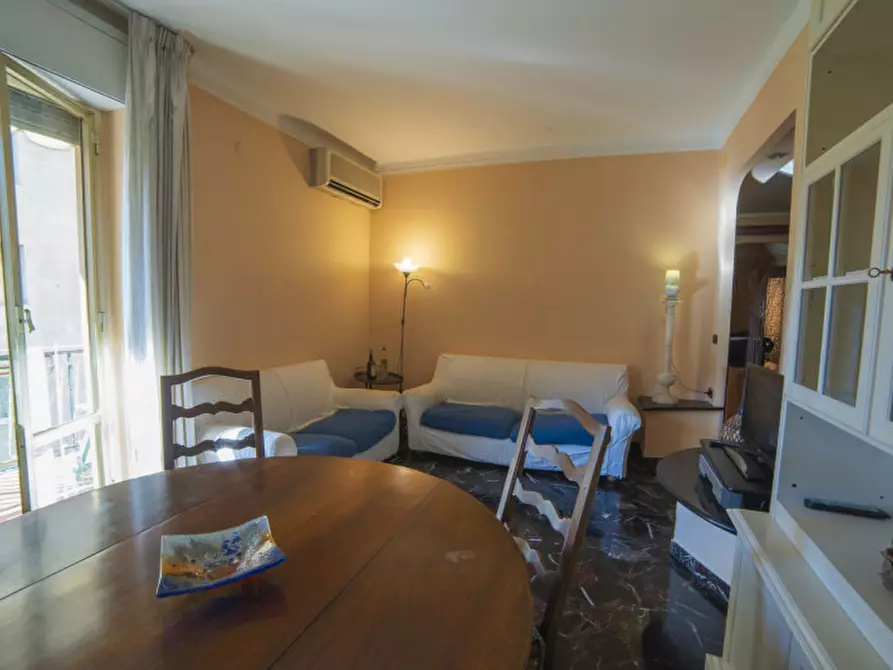 Immagine 6 di Appartamento in vendita  in Via Borzoli a Genova