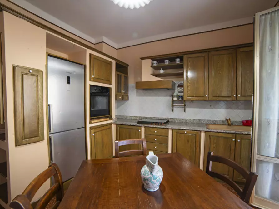 Immagine 7 di Appartamento in vendita  in Via Borzoli a Genova